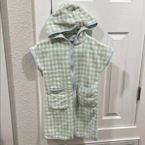 Weezie Hooded Kids’ Cover Up